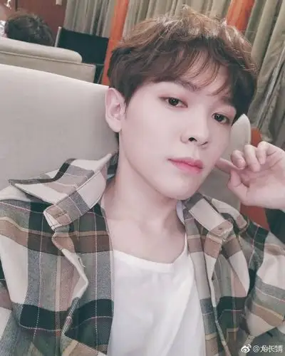 尤长靖广州经纪公司 经纪人 明星代言 广告 商演 演唱会等