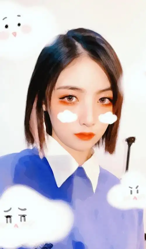 短发精致女孩赵粤粤～好软呀