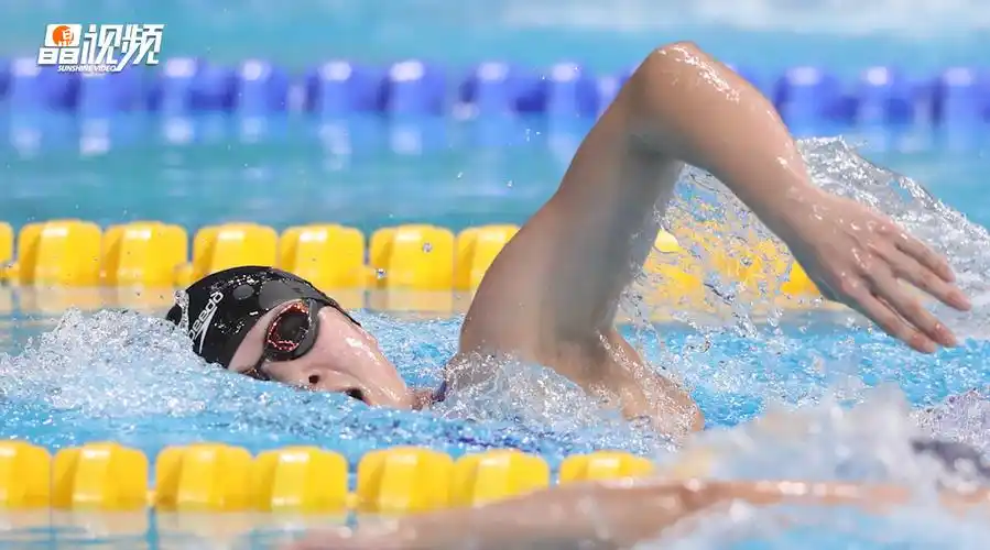 全运速递丨广东游泳首金,汤慕涵女子400米自由泳个人赛摘金