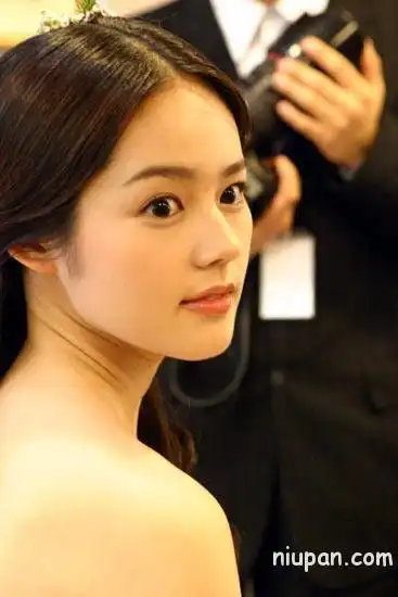 范冰冰张柏芝郭晶晶周迅刘嘉玲中韩明星大pk