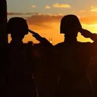 军礼的微信头像_微信头像图片大全