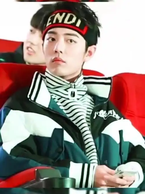 发带战好帅好可爱好喜欢肖战的发带造型