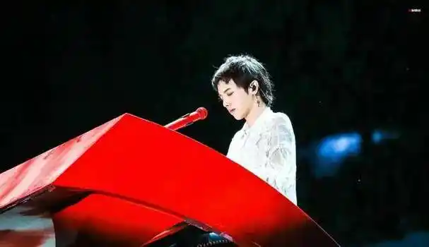 罕见转型华晨宇脱胎换骨一场视听盛宴即将开启