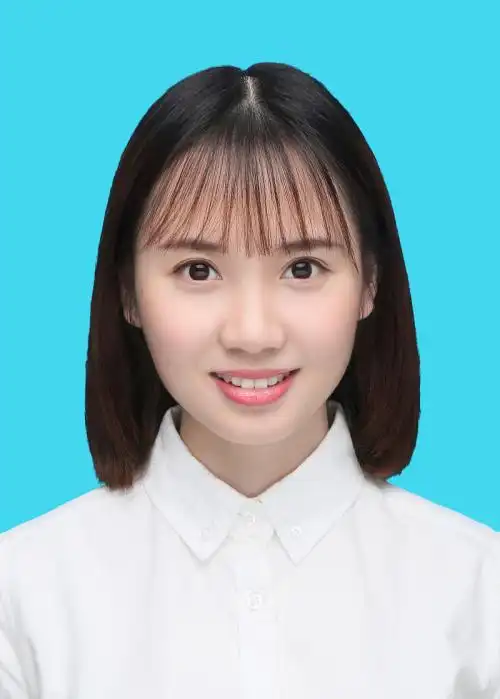 1,拍蓝底证件照最好穿白色,深灰色或者黑色的衣服,但是注意一定不要穿