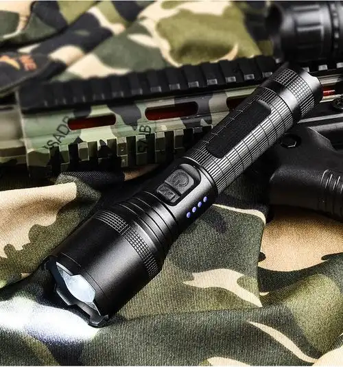 多功能强光手电筒p50手电筒强光可充电usb超亮60军家耐用户外防身多