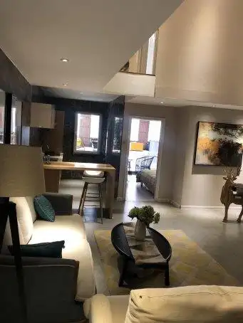 大庆路新邻里昌盛玲珑复式公寓大红本**房电梯可贷款毛坯新房