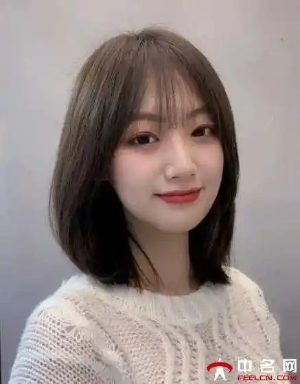 元气满满的少女感,充满了青春的气息,当之无愧是2021年最减龄的发型