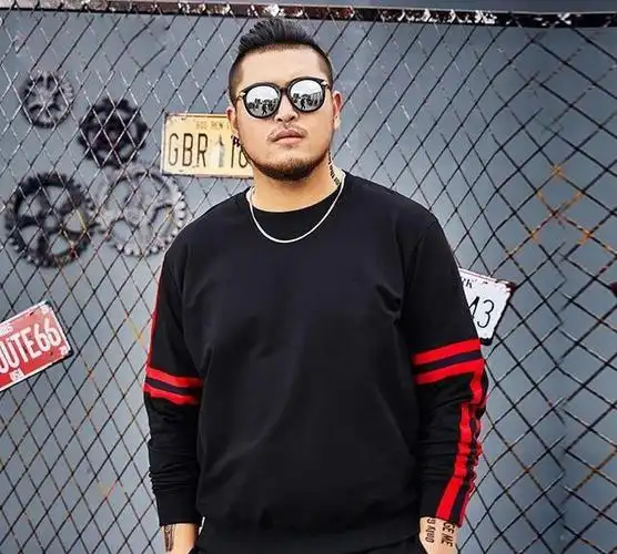 男生胖脸适合的发型图(男生脸胖的人适合什么发型)-百科学社