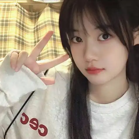 女生头像真人版学生初中生(可爱女头像真人中学生)