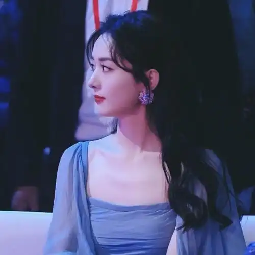 赵丽颖头像要把温柔和例外留给值得的人