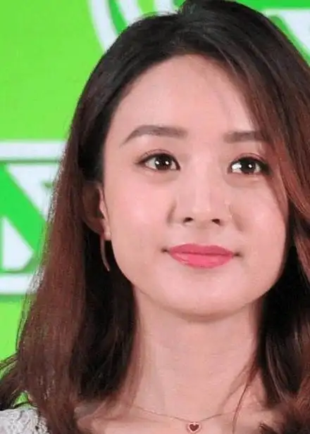 公认没整容的女明星,赵丽颖迪丽热巴上榜最后一位实至名归