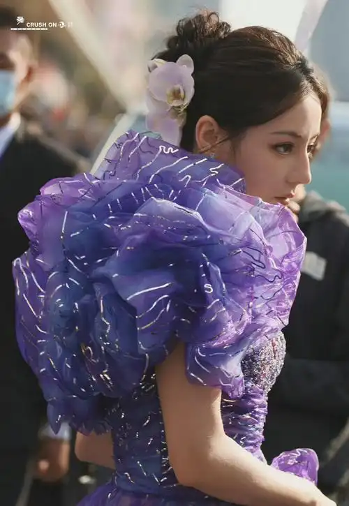 迪丽热巴紫色花朵裙##迪丽热巴紫罗兰长裙