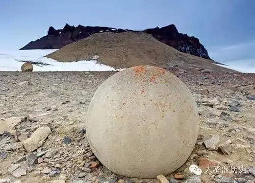 诡异的巨型石球 外星人留下的标记?