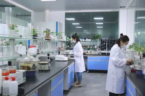 实验室环境_佛山市海化表面处理科技有限公司