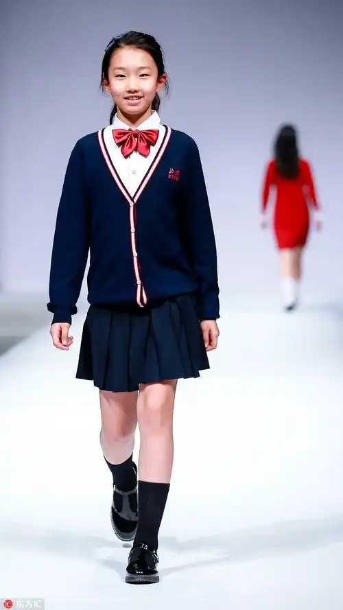 谁说中国校服丑?看完这些新款,简直想重读3年!