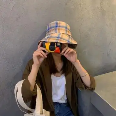 高清简单干净有内涵的微信头像女生图片