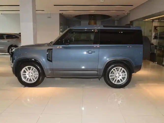 宁波路虎卫士火热促销促销优惠22万赶快行动