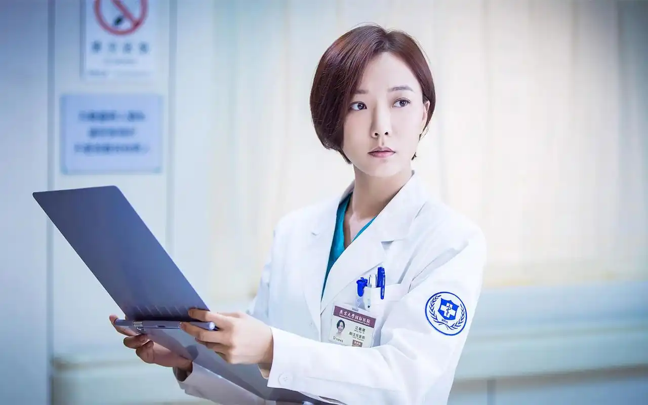 人物剧照桌面壁纸,大陆影视,高清,王珞丹,剧照,电视剧,急诊科医生