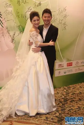 沙溢,胡可大婚乐翻天 姚晨,闫妮现身力挺老白