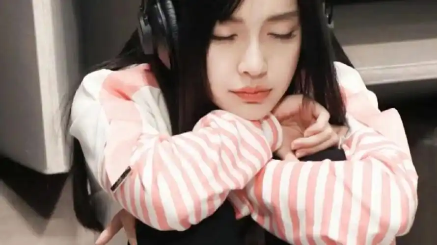 angelababy早期图片,真的是甜美鼻祖啦!