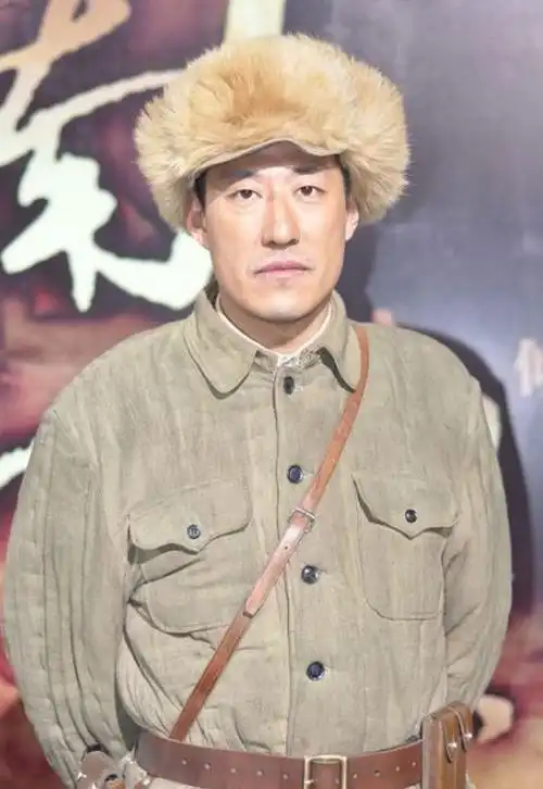 回顾演员于震演过雷剧拿过十大孝子奖我不是家暴男