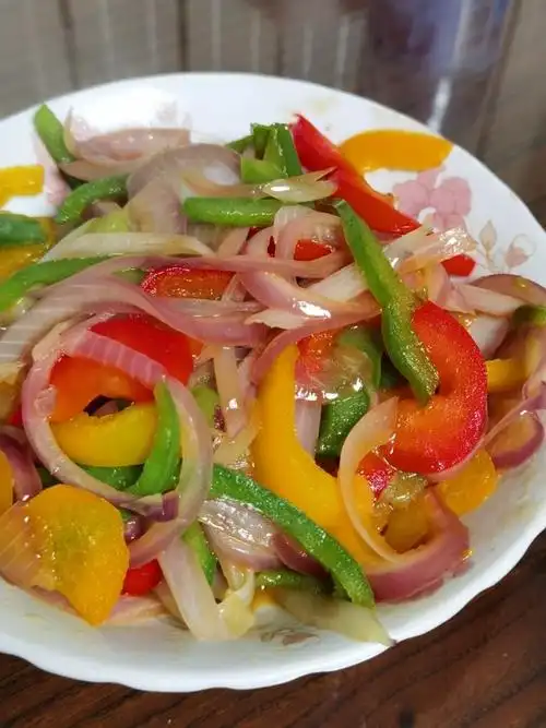 小依萍做的素炒洋葱