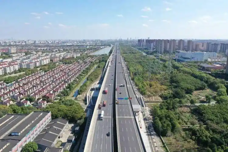 马桥有4条轨交都在规划当中,嘉闵线将延伸到马桥,23号线西移会经过