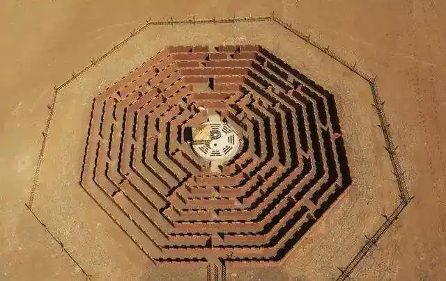 诸葛亮八阵图可挡十万精兵?千年来只被桓温看透,但他却不敢破阵