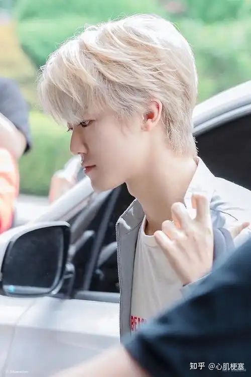 你见过塌鼻子的帅哥吗