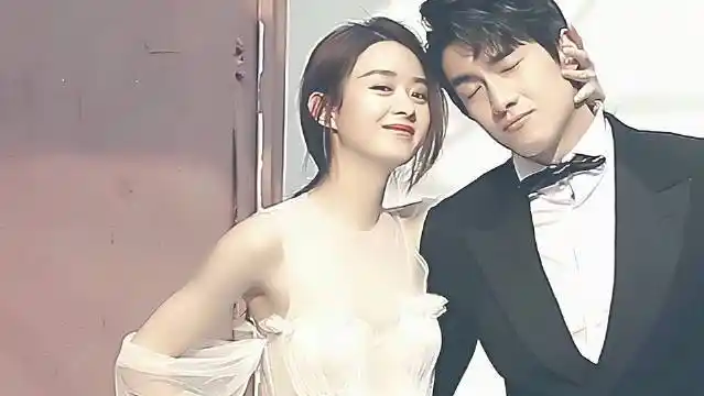 赵丽颖和林更新两个活宝