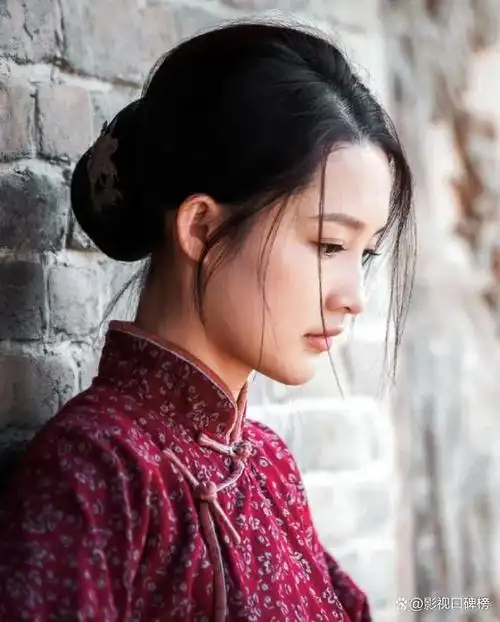 李沁演技太用力,《白鹿原》之后演《人生之路》,最大问题在哪里