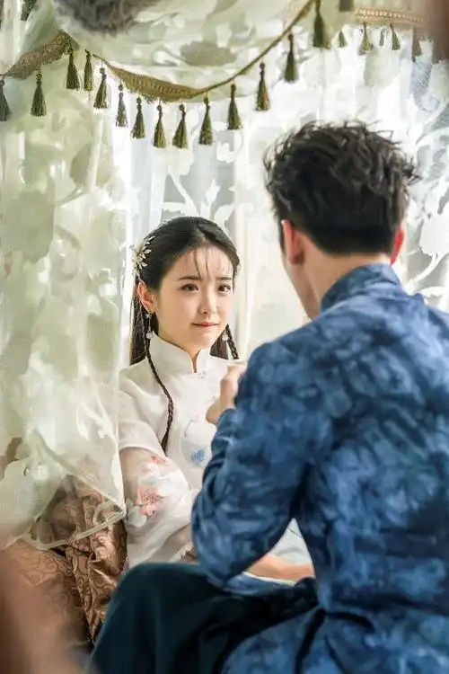 金雯昕小女上房揭瓦今日开播上房女孩开启国风恋爱