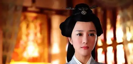 后,40岁靠演恶毒女配翻身|叶璇|虞姬|李依晓|傅艺伟|高希希_网易订阅