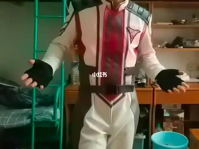 ultra开箱迪迦奥特曼胜利队队服