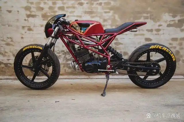 一代人的回忆 铃木两冲神车ax 100改装欣赏