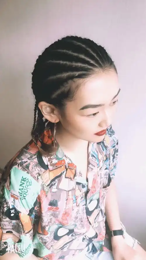 地垄沟贴头辫能保持多久?我来答