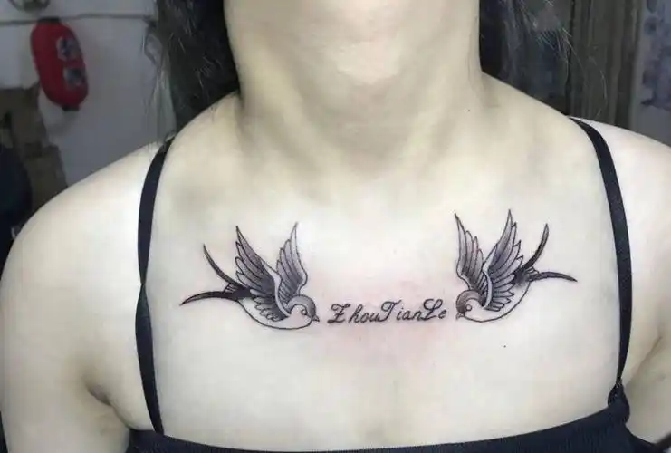 燕子纹身图片_胸部纹身图案(2)_贵州省铜仁市纹身店-唐门刺青,贵州省
