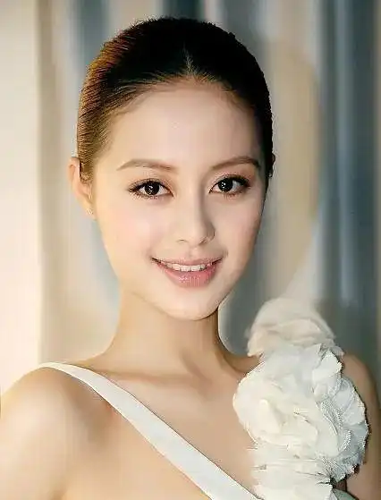 美女图——王力可