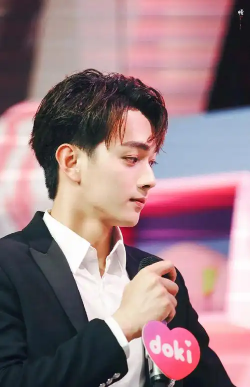 许凯0305生日快乐# xk#许凯爱的二八定律# .