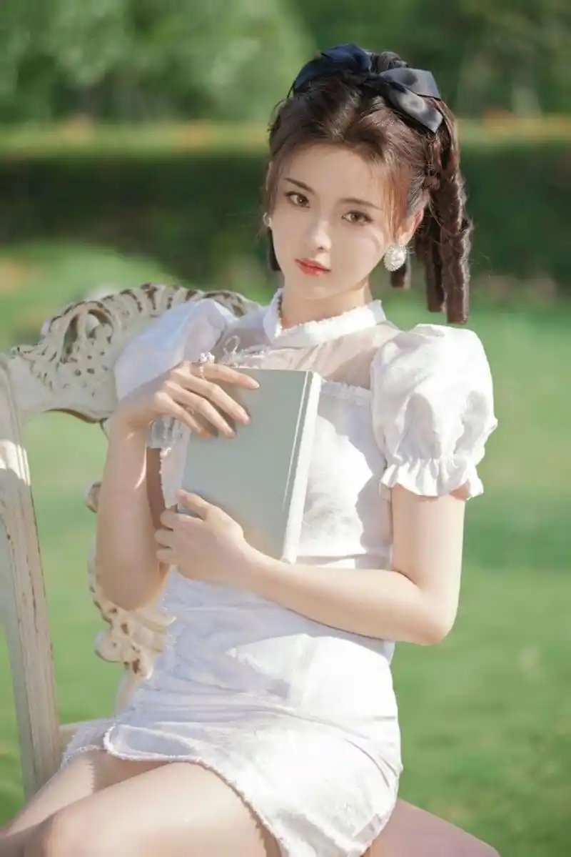 杨超越高清壁纸头像(八十)[色]