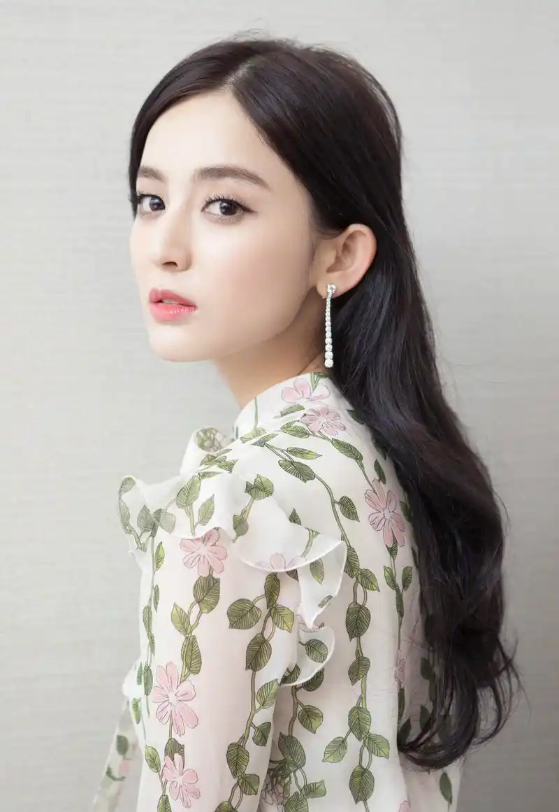 古力娜扎也太美了