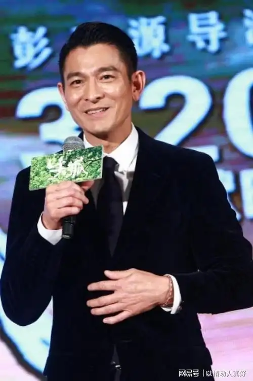 身高182与刘德华潘长江合作的女星,嫁165丈夫,结局你根本想不到