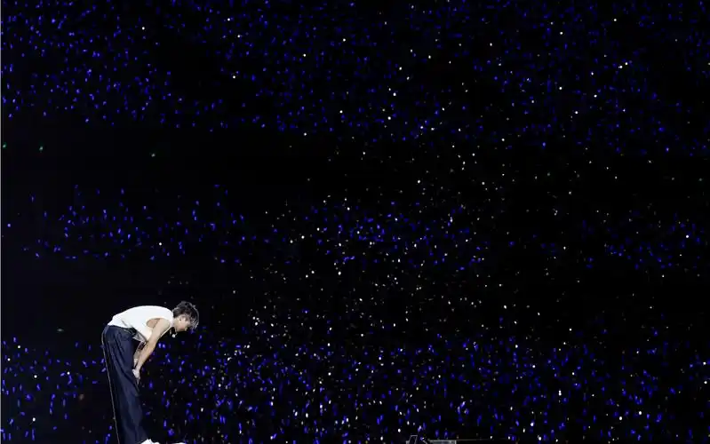 未live415张杰西安演唱会《过场短片 天下 大美中华》-老虎不会飞