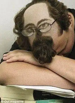 让人大跌眼镜的全球最丑发型