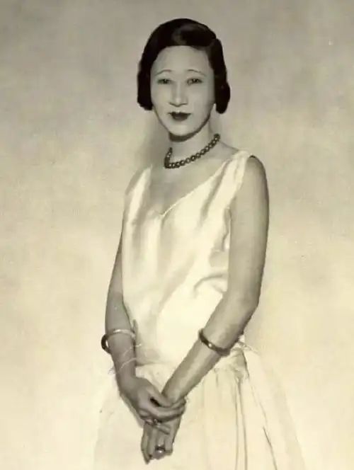 穿越到民国时期如何在历史的洪流中保全自己成为最终的赢家