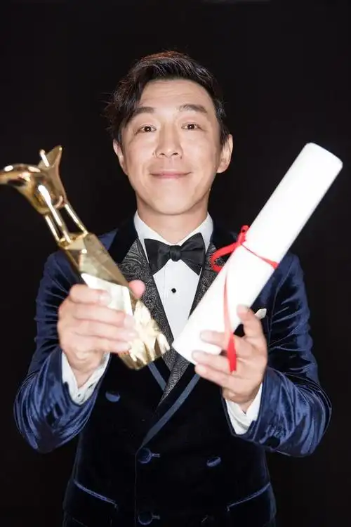 高情商明星黄渤:机智会聊天儿巧妙助推事业成功