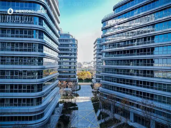 【19图】九堡钱塘智慧城板块新楼毛坯可随意分割(可定制装修)1200方