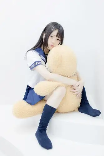 清纯的校服妹妹你喜欢不