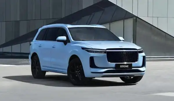 8万元,下图为2021款理想one所有在售车型及报价的详细内容.