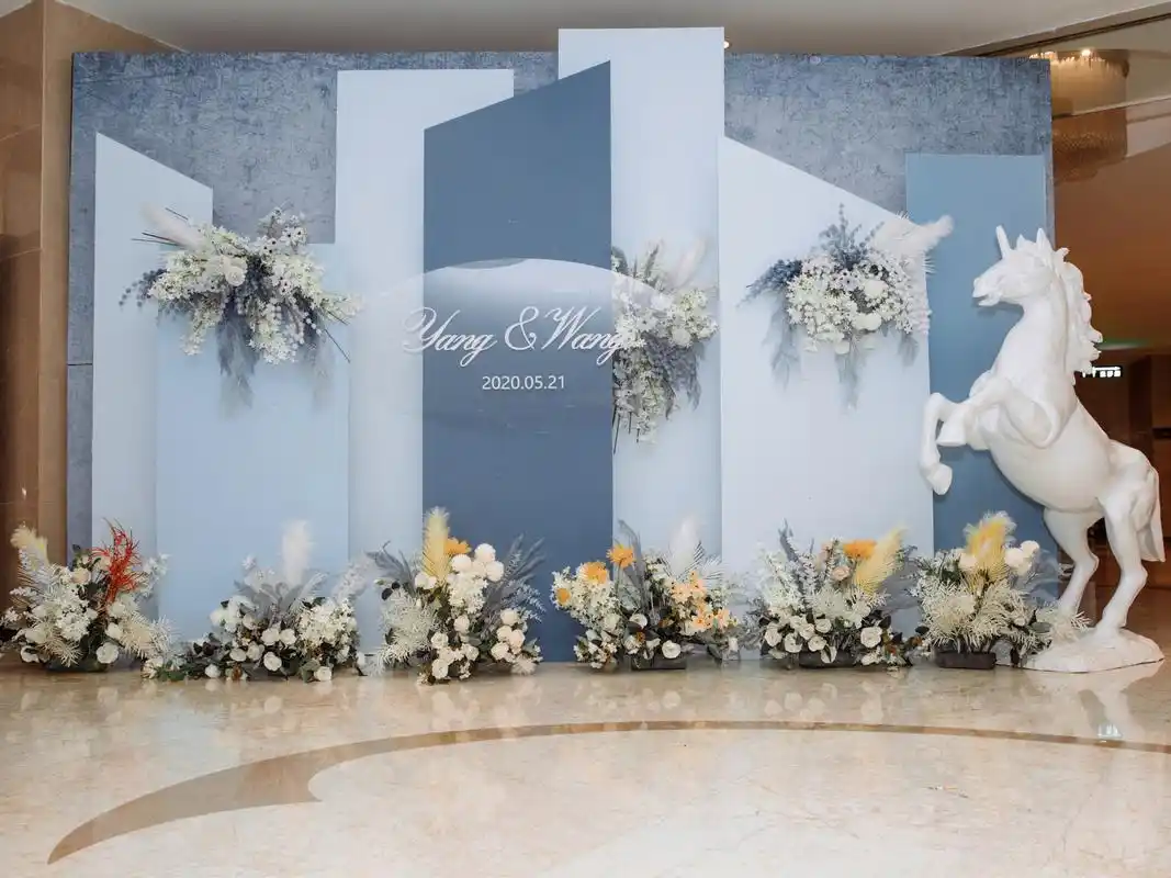 结婚现场的迎宾区怎么布置?